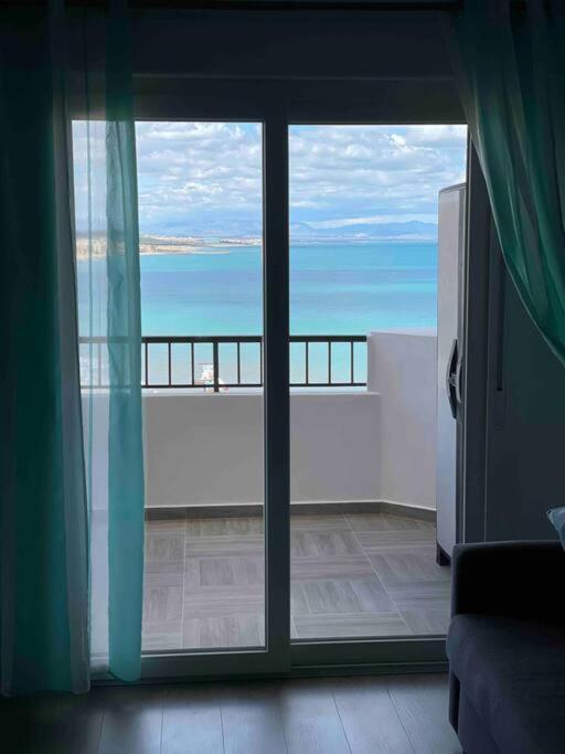 Ferienwohnung Miramar V Torrevieja Bagian luar foto